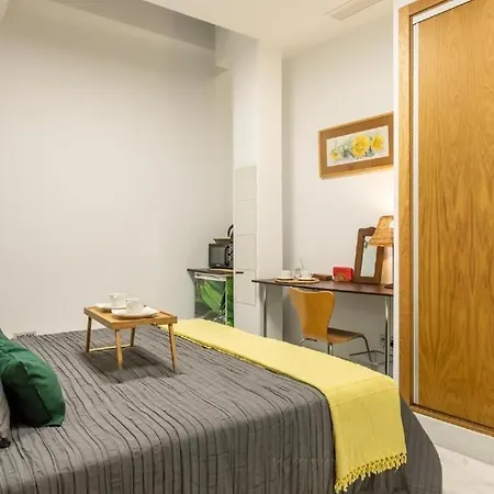 Bed & Breakfast Sentencia Seville